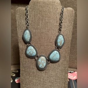 Premier Designs Necklace